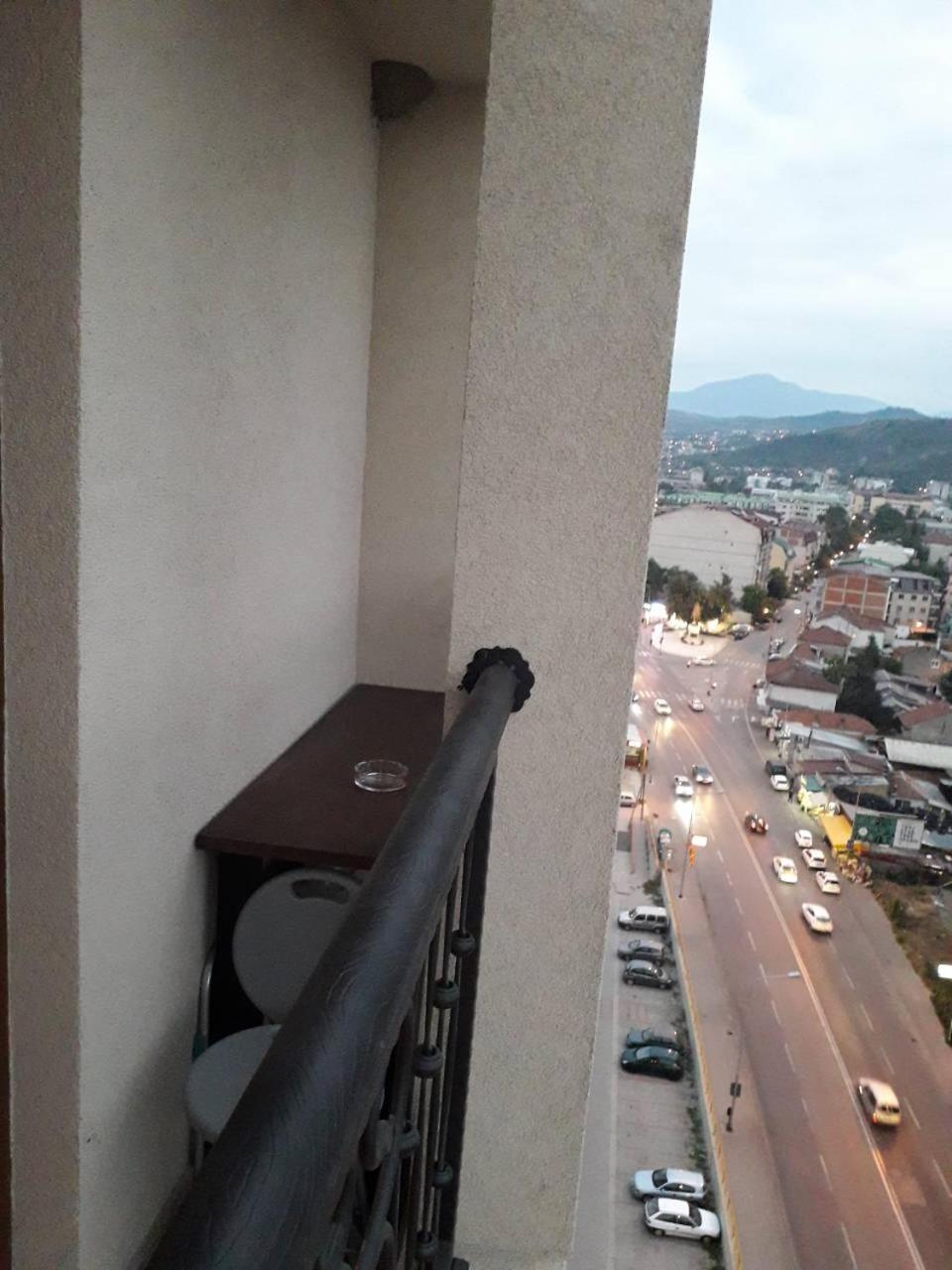 Ferienwohnung Gabriela&Marjan luxury self check-in Flatiron Skopje Exterior foto