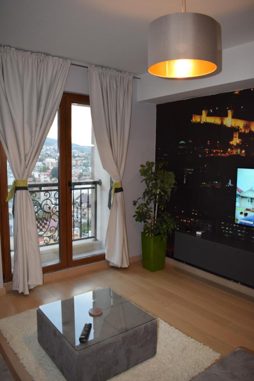Ferienwohnung Gabriela&Marjan luxury self check-in Flatiron Skopje Exterior foto